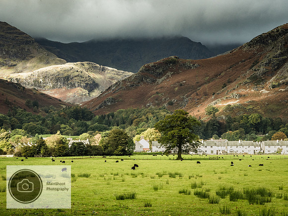 Storm_Brewing_in_the_Lake_District